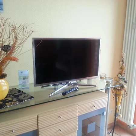 Gemütliche In Redewisch Mit Garten